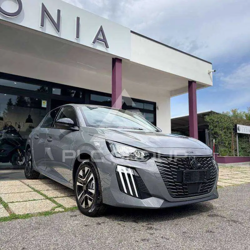 2025 Peugeot 208