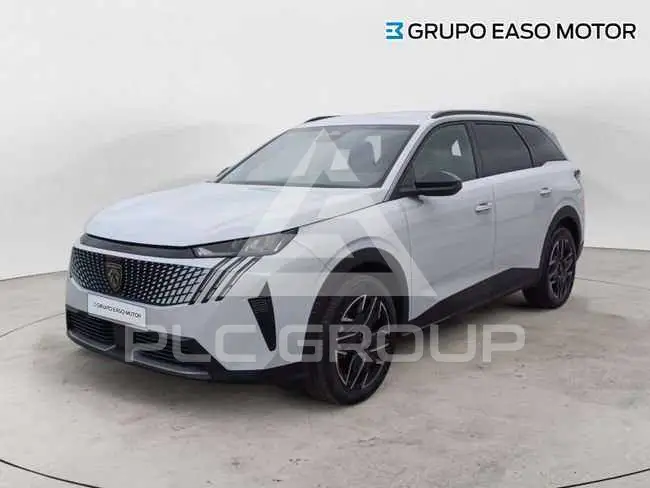 2025 Peugeot 5008