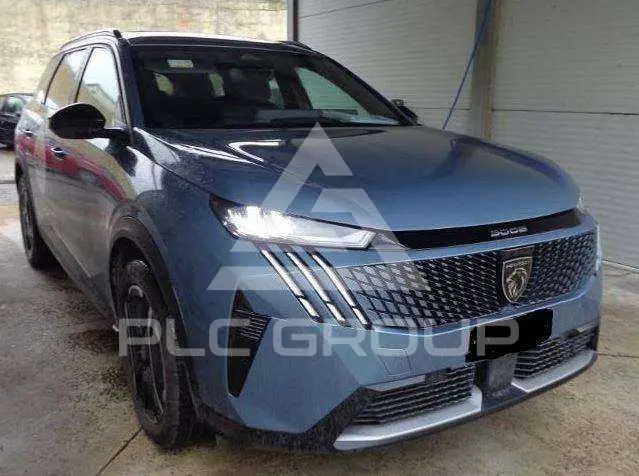 2025 Peugeot 5008
