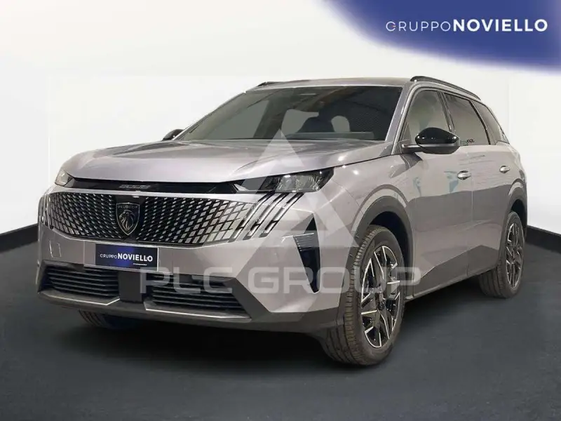 2025 Peugeot 5008