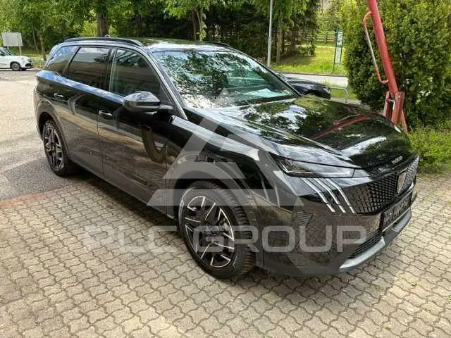 2025 Peugeot 5008