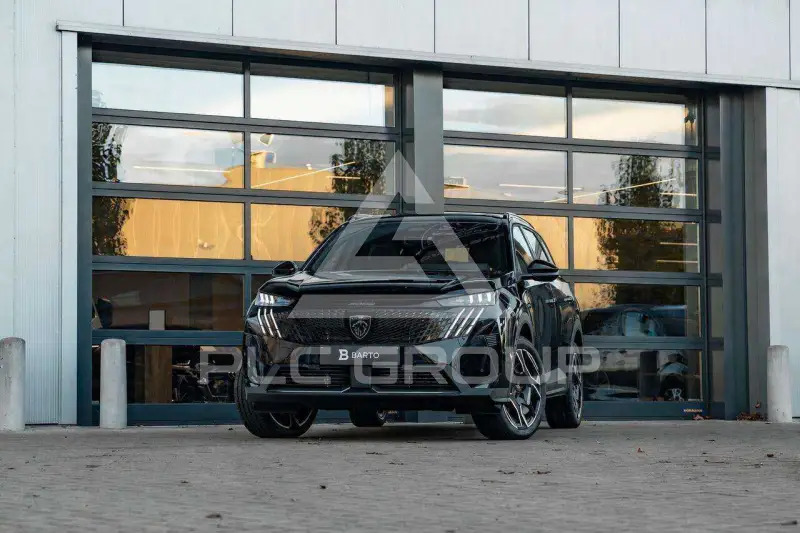 2025 Peugeot 5008