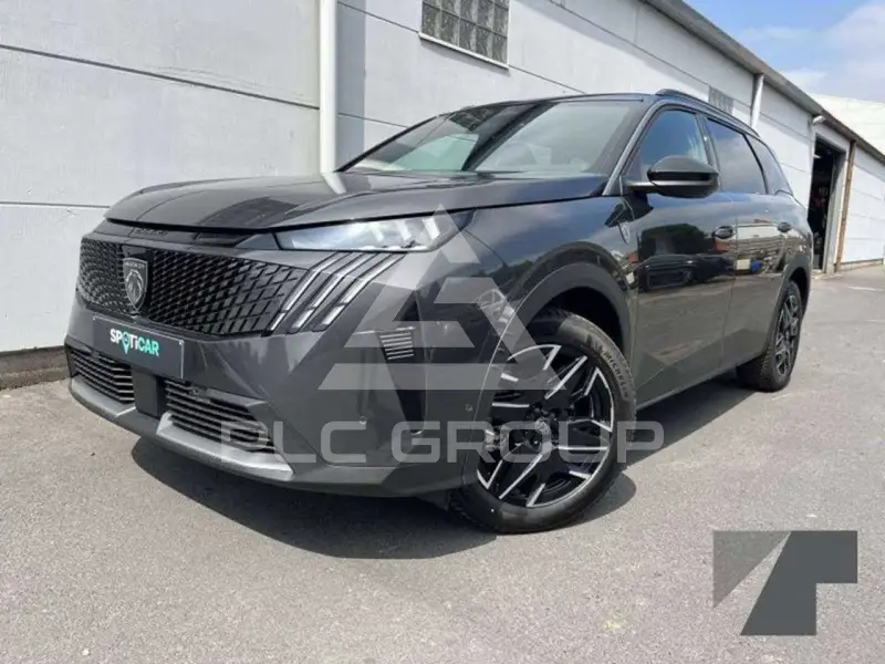 2025 Peugeot 5008