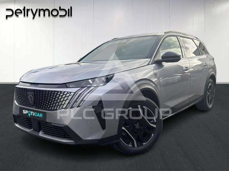 2025 Peugeot 5008