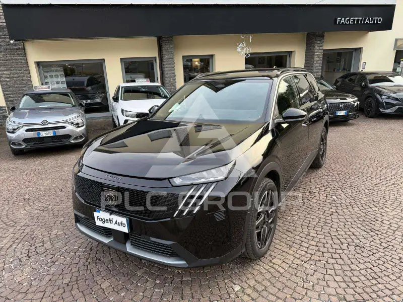 2025 Peugeot 5008