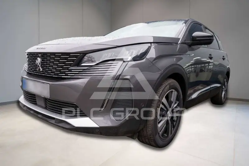 2025 Peugeot 5008