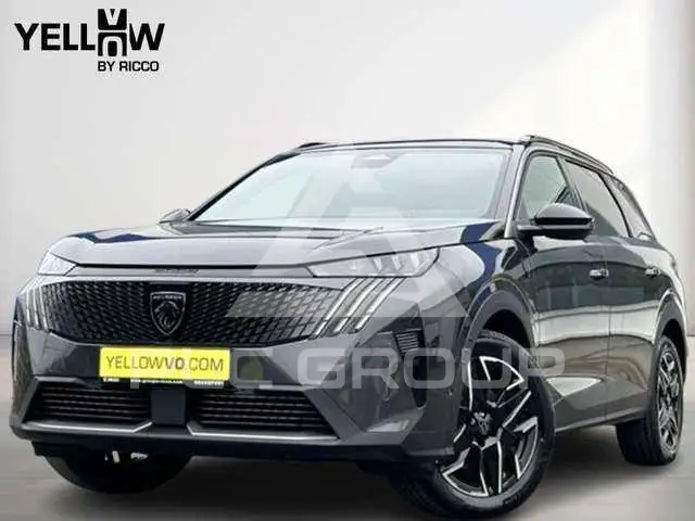 2025 Peugeot 5008