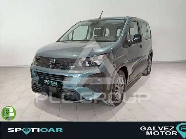 2025 Peugeot Rifter
