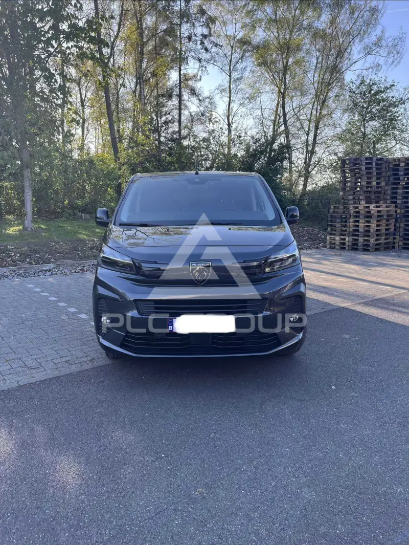 2025 Peugeot Traveller