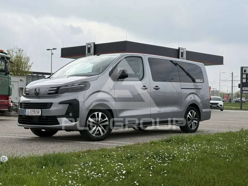 2025 Peugeot Traveller