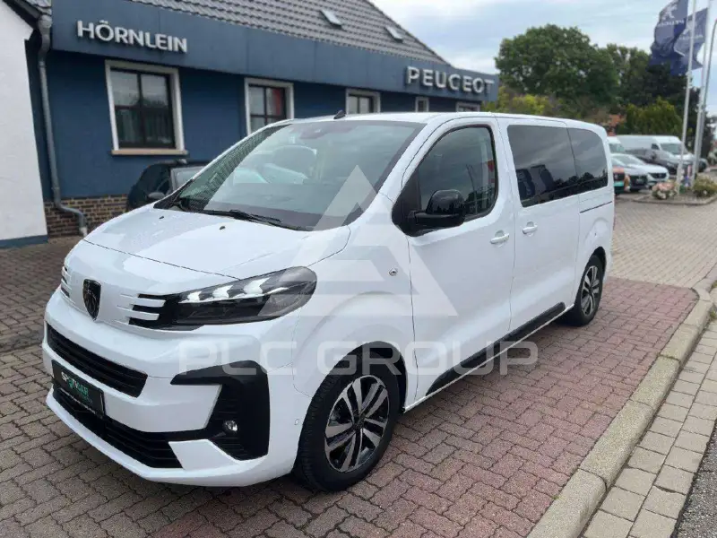 2025 Peugeot Traveller