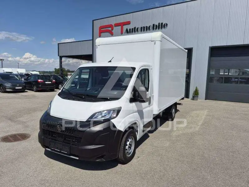 2025 Peugeot Boxer