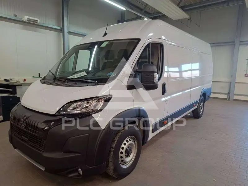 2025 Peugeot Boxer