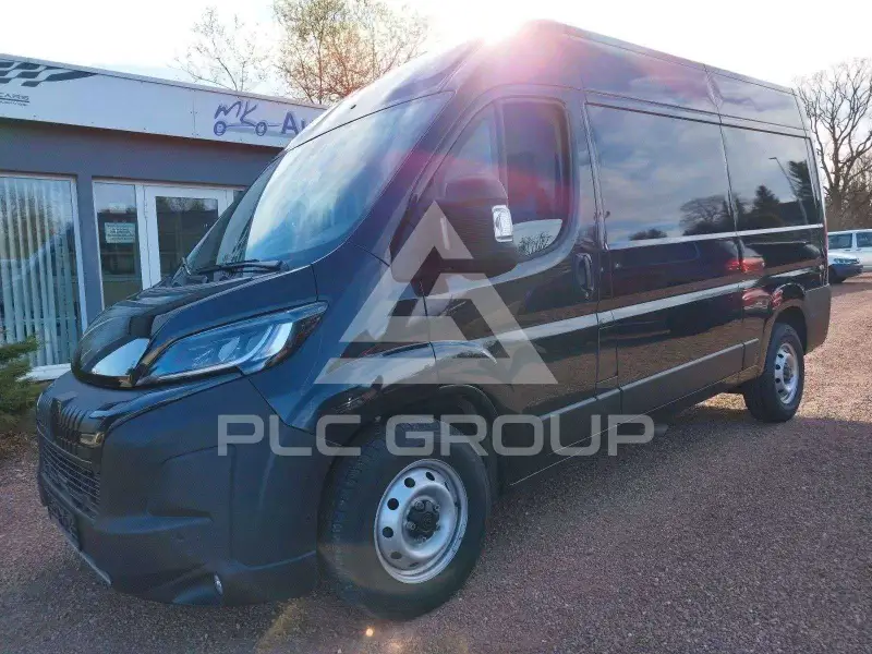 2025 Peugeot Boxer
