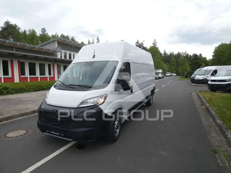 2025 Peugeot Boxer
