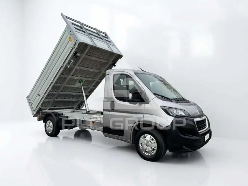 2025 Peugeot Boxer