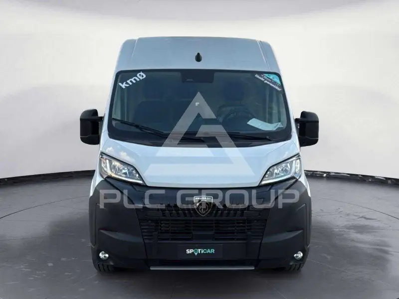 2025 Peugeot Boxer