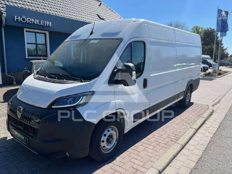 2025 Peugeot Boxer