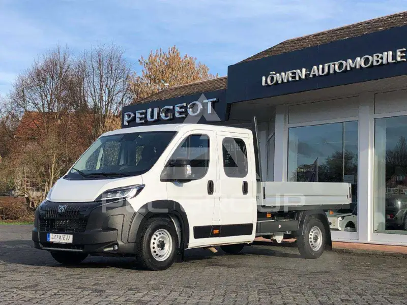 2025 Peugeot Boxer