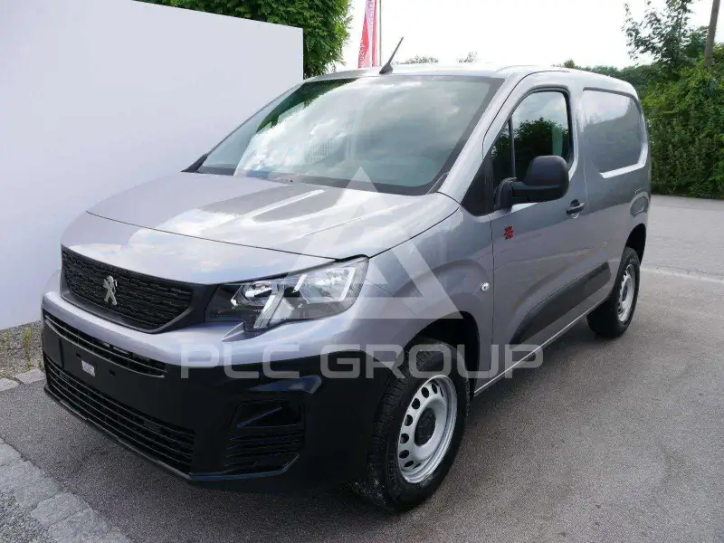 2025 Peugeot Partner