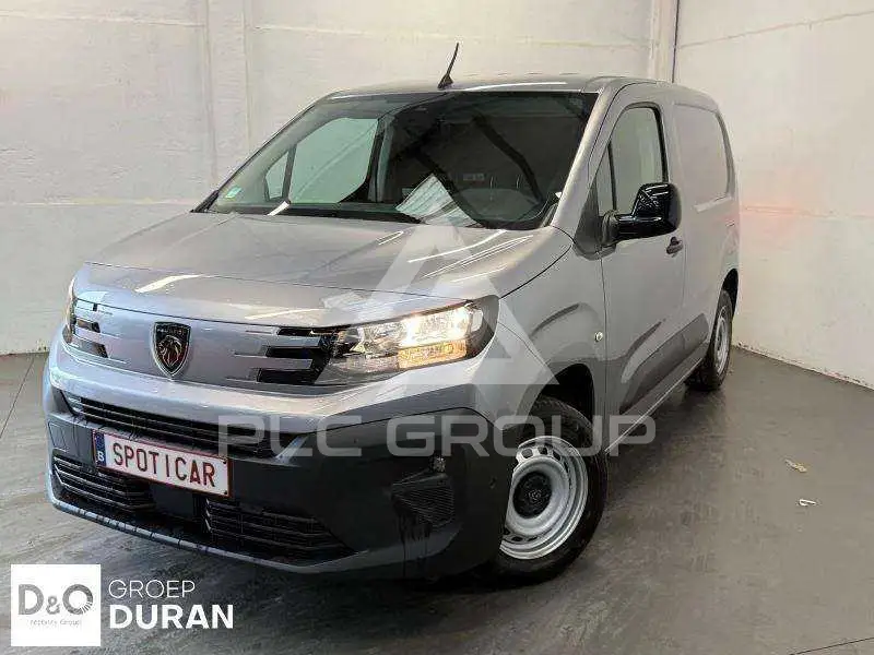 2025 Peugeot Partner