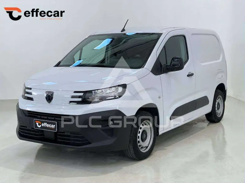 2025 Peugeot Partner