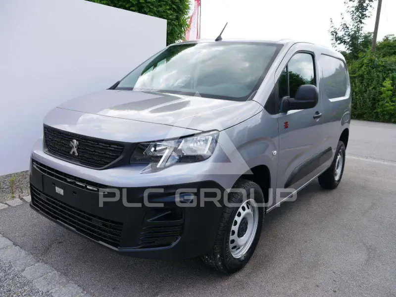 2025 Peugeot Partner