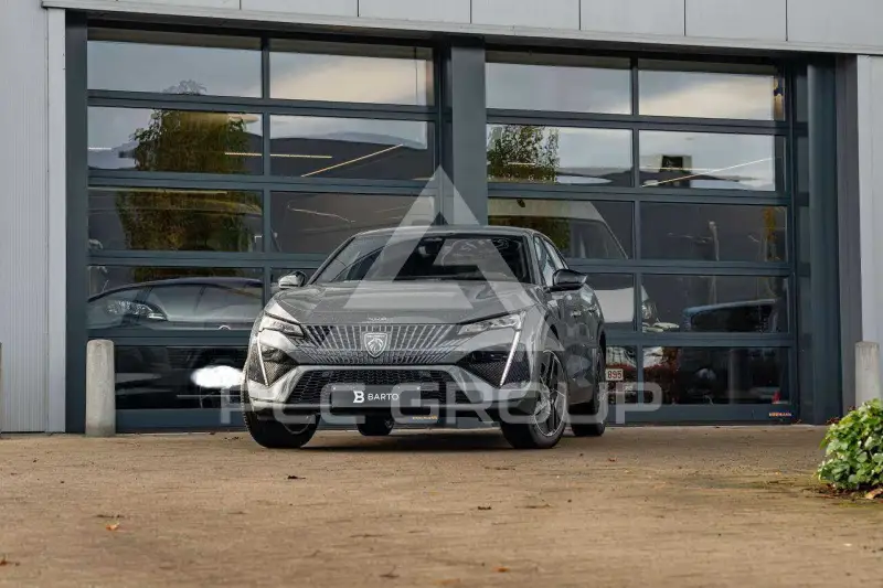 2025 Peugeot 408