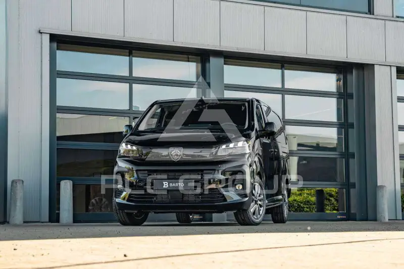 2025 Peugeot Expert