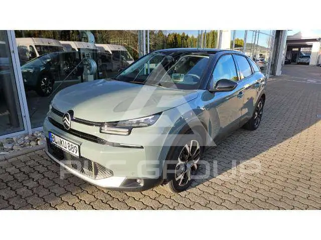2025 Citroen C4
