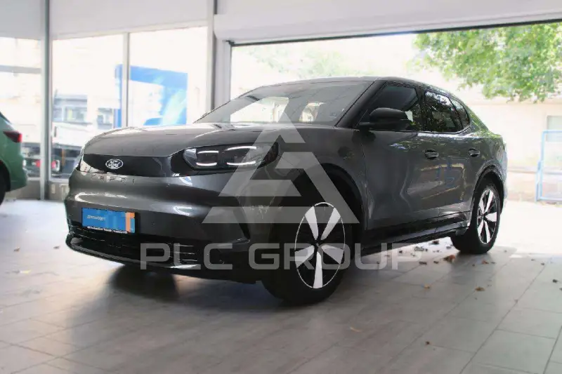 2025 Ford Capri