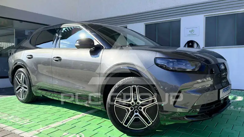 2025 Ford Capri