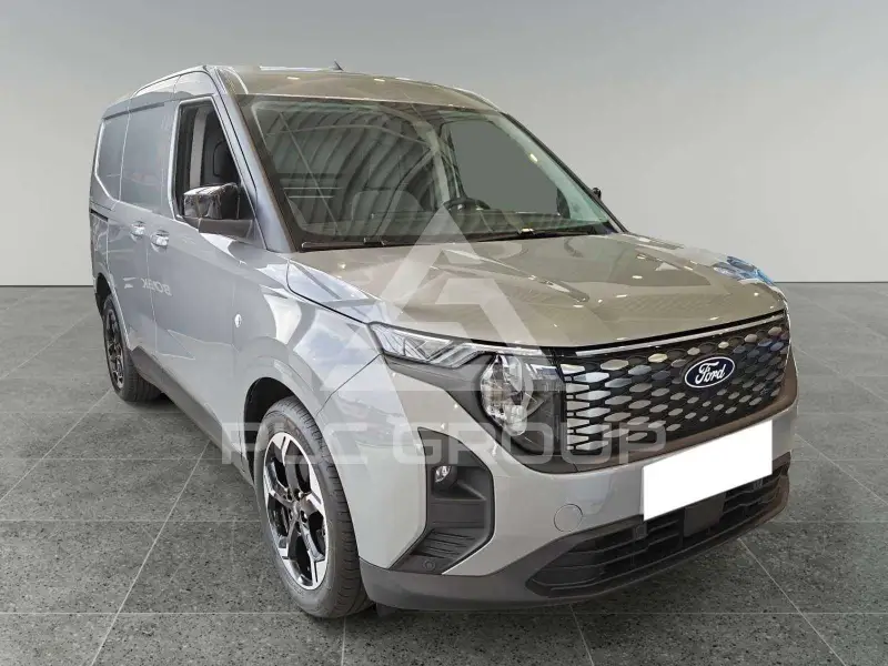 2025 Ford Courier