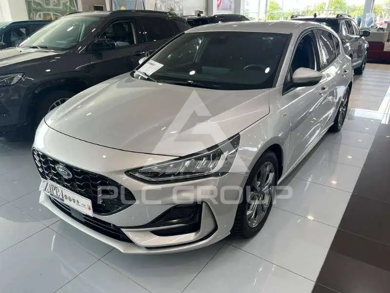 2025 Ford FOCUS