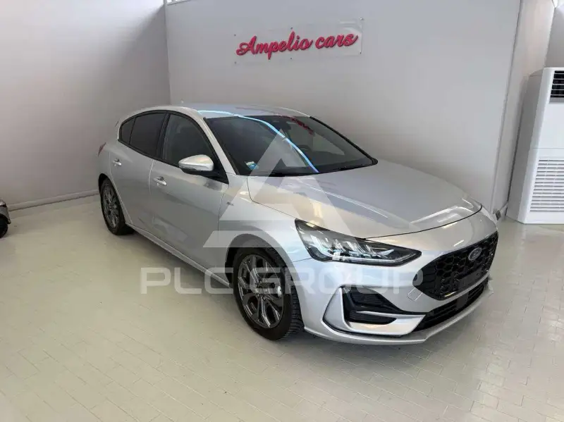 2025 Ford FOCUS