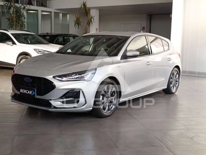 2025 Ford FOCUS