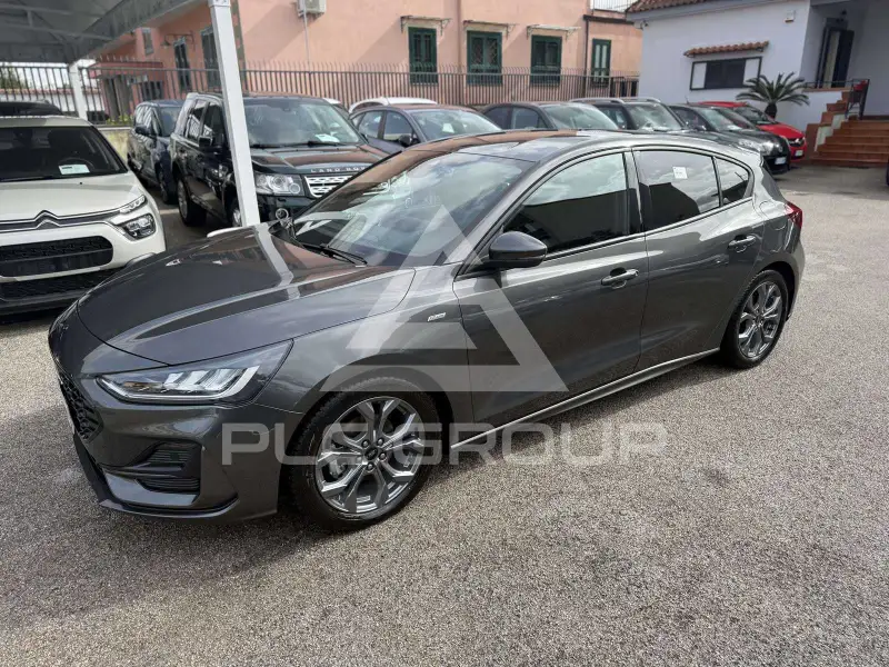 2025 Ford FOCUS