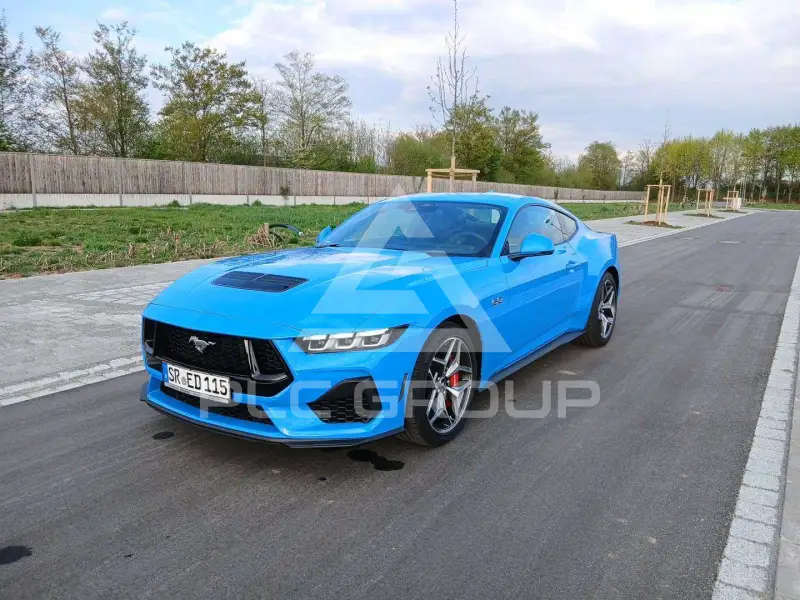 2025 Ford MUSTANG