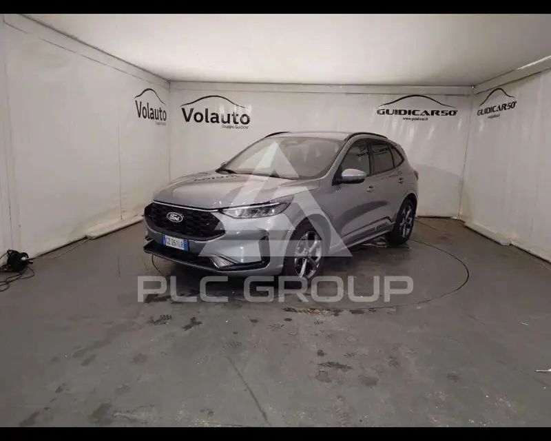 2025 Ford Kuga