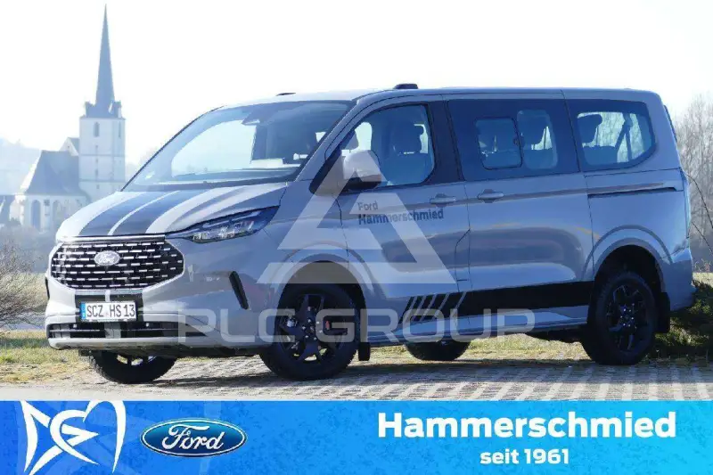 2025 Ford Tourneo