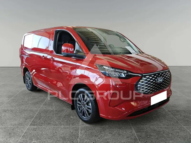 2025 Ford Tourneo