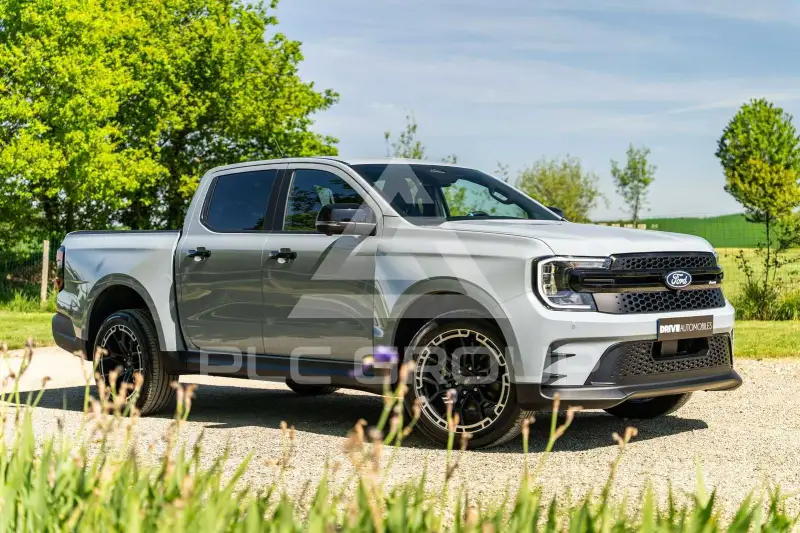 2025 Ford RANGER