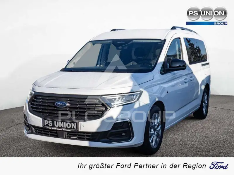 2025 Ford Tourneo