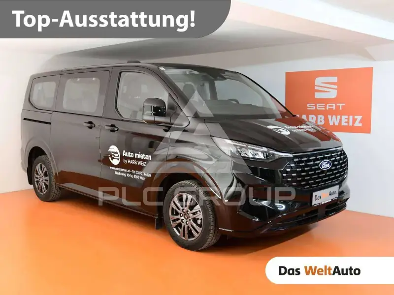 2025 Ford Tourneo