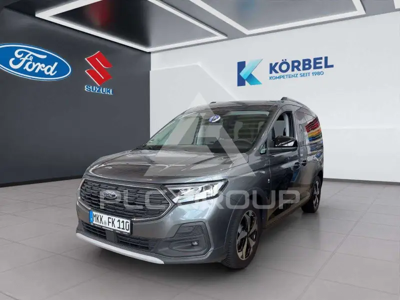 2025 Ford Tourneo