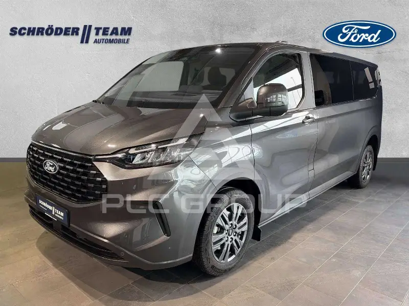 2025 Ford Tourneo