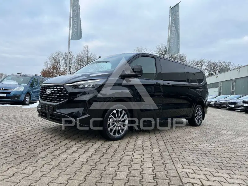 2025 Ford Tourneo
