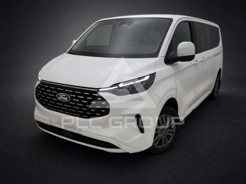 2025 Ford Tourneo