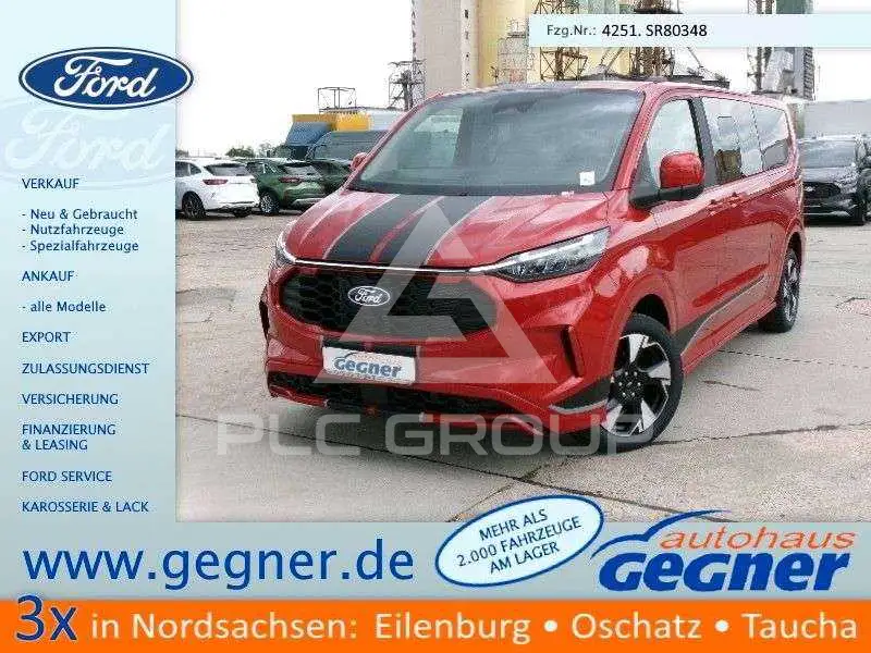 2025 Ford Tourneo