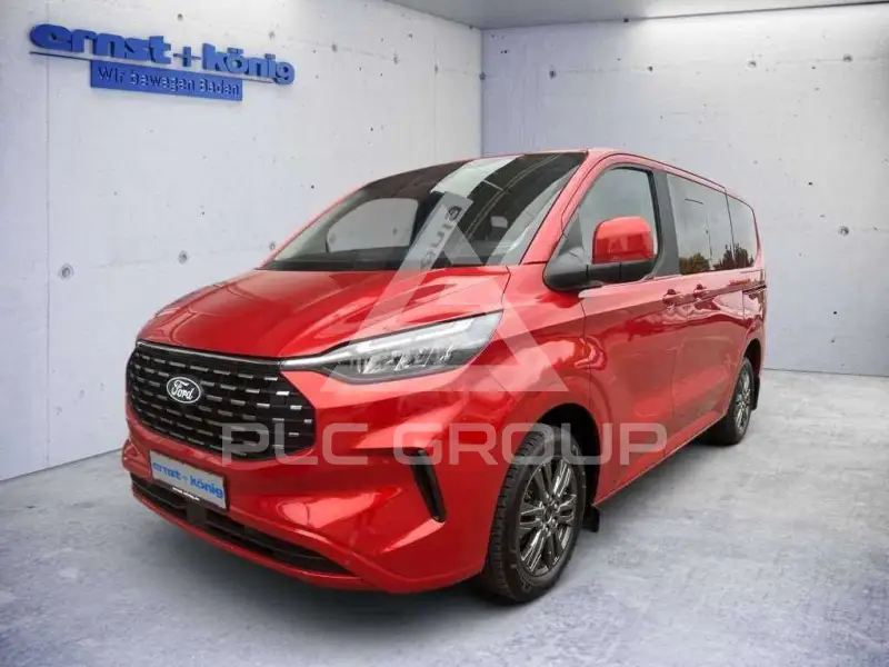 2025 Ford Tourneo